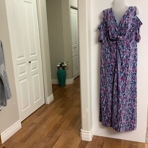 NWT Catherine cold shoulder dress 4x